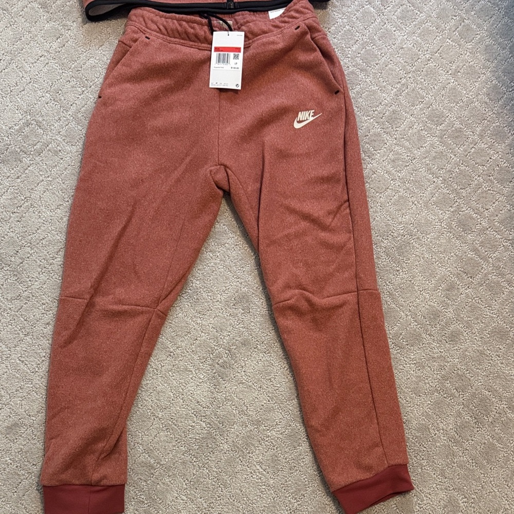 Nike Rust Tracksuit with Logo - Picture 5 of 7